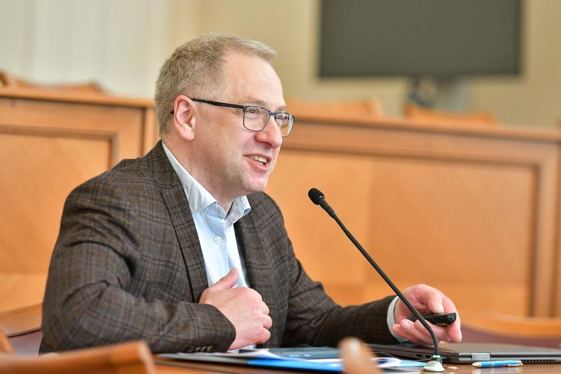 На круглом столе Банка России Антон Суворов рассказал о развитии направления поведенческой экономики в РЭШ